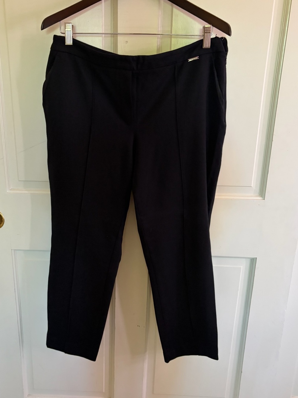 Tahari Petite Pintuck Black Dress Pants